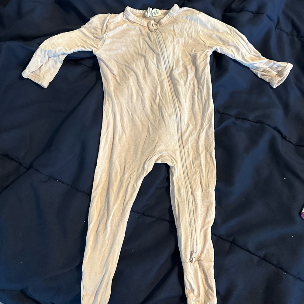 Kyte BABY Pink Footies Soft Stretchy One Pieces